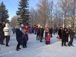 Новогодняя программа на площади Горького